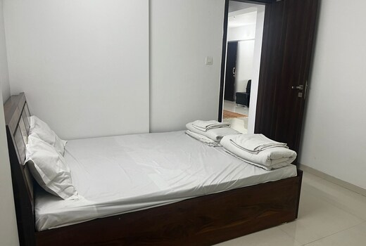 Ekab Magarpatta Corporate Stays