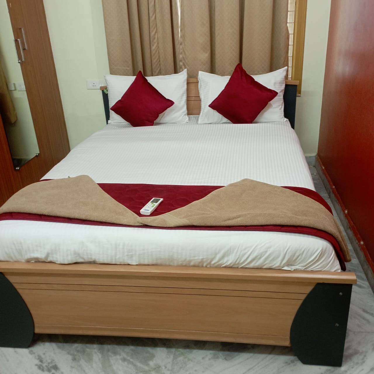 Fortune Tirupati Home Stays - Tap to explore photos