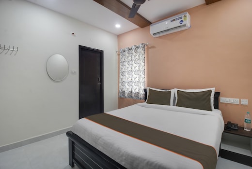 Collection O SIRI GRAND INN