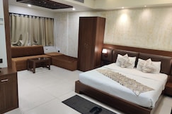 LA PEARL, Bhopal