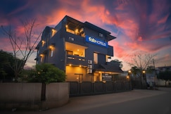 FabHotel Villa The Suites - Nr. Prayagraj Junction, Prayagraj