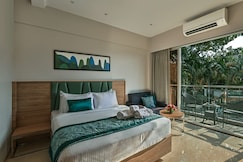 Meritas Aura Resort, Lonavala