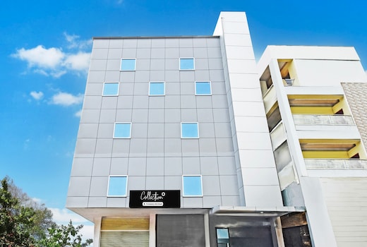 Super Collection O Sanath Nagar Near Railway Station