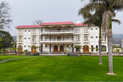 The Lychee Hotel & Resort, Ranikhet