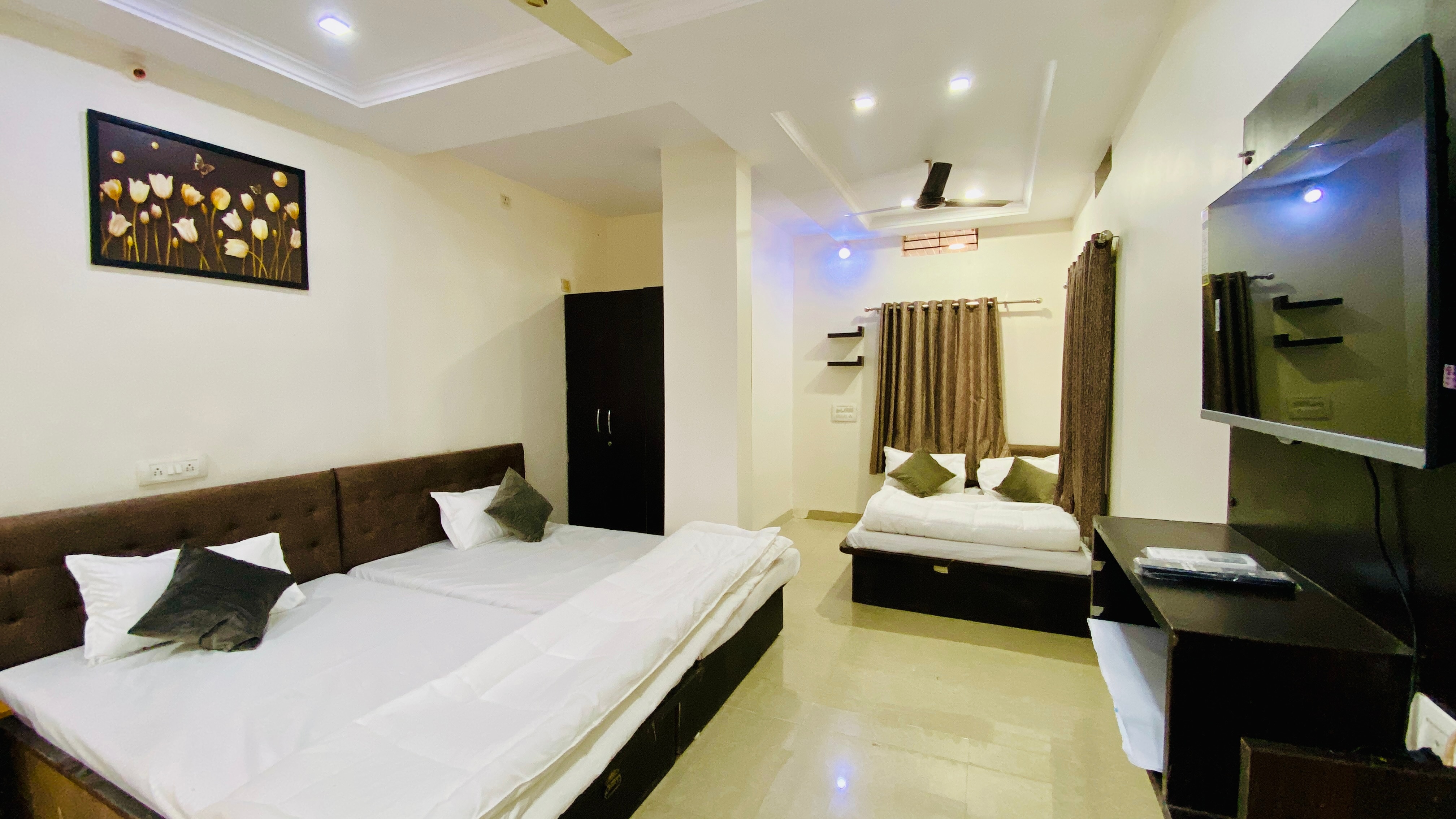 Hotel Kanchan Darbar - Tap to explore photos