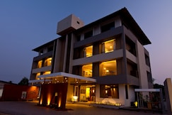 Hotel Lemon Grass, Kudal