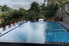 Hemgiri - 6BHK Pool Garden Villa Girivan Mulshi, Mulshi
