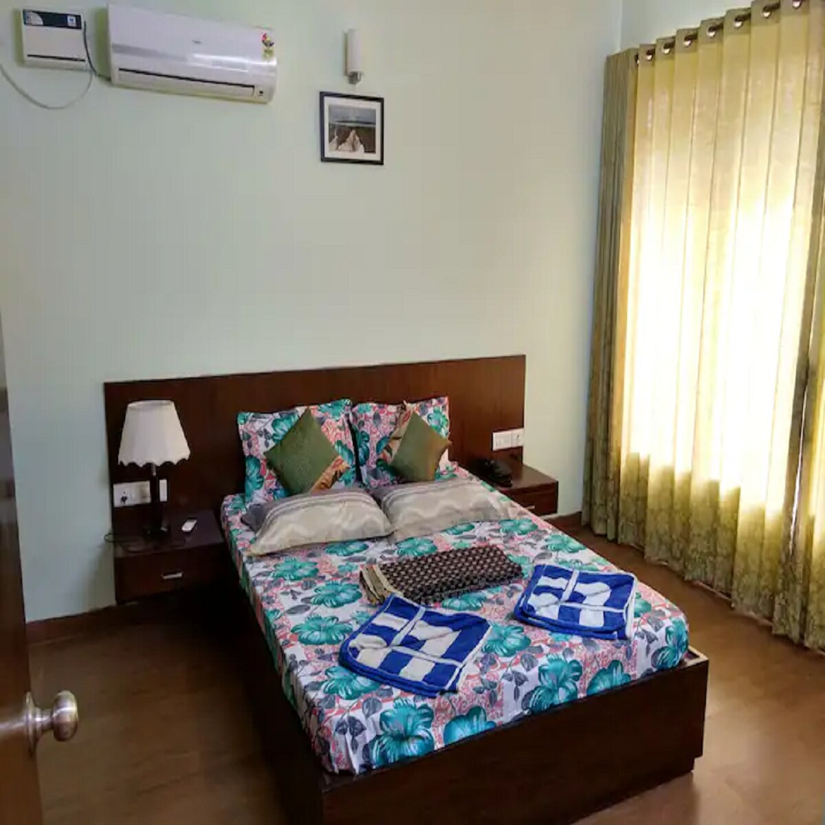 Palolem A1 Bedroom Apartment INNGOA next to Beach - Tap to explore photos