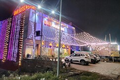 BMR RESTAURANT AND HOTEL, Etah