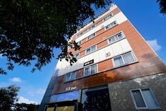 Hotel O S S B Grand Hotel, Hyderabad