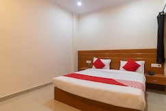 Hotel O 74351 LCK603-MOCA, Lucknow