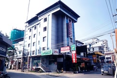 Hotel Metro Cochin, Cochin
