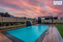 StayVista at Gulposh Retreat, Matheran