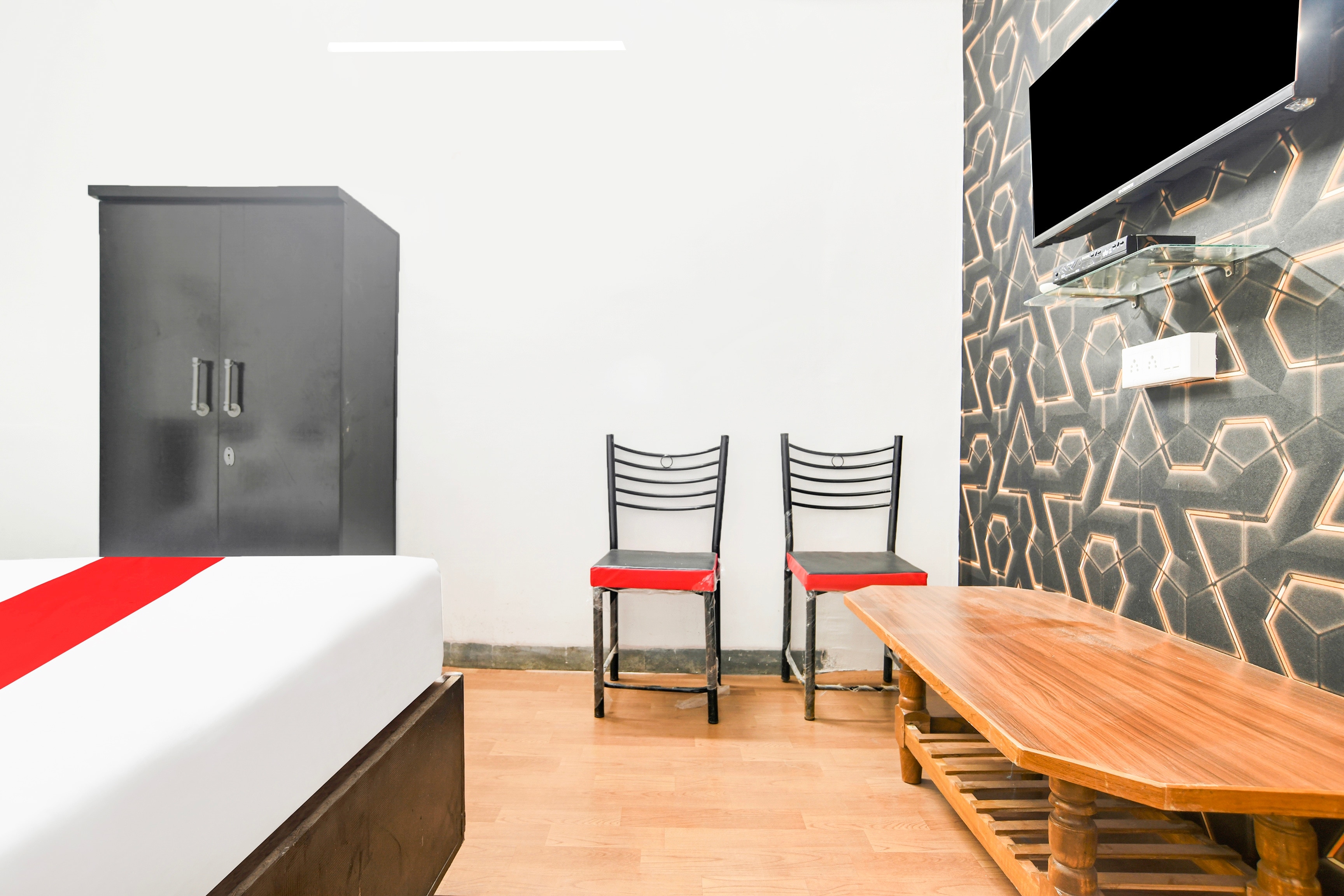 Hotel O Shree United Grills & Cafe Restro - Tap to explore photos