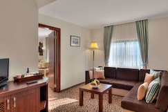 Best Western Plus Khan Hotel