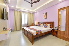 FabHotel Pink Palace Raja Park, Jaipur