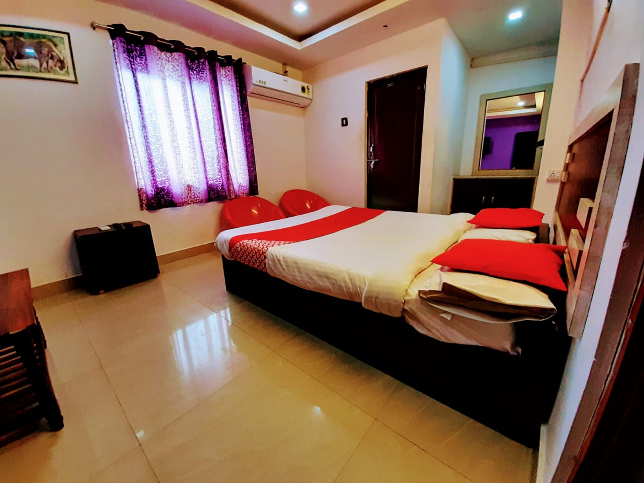 NEW GRAND VASHISHTA INN - Tap to explore photos