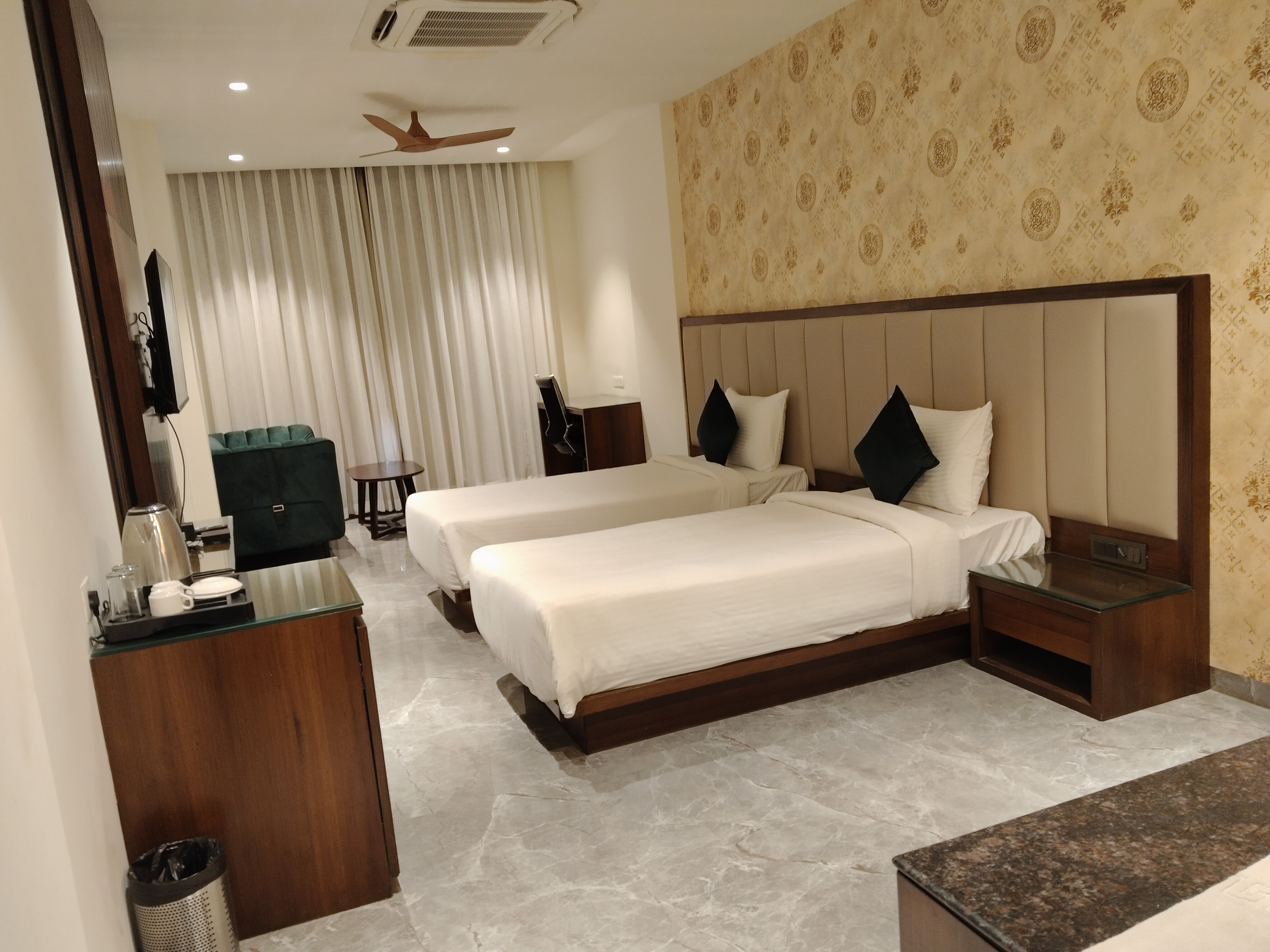 HOTEL ATIRAJ - Tap to explore photos