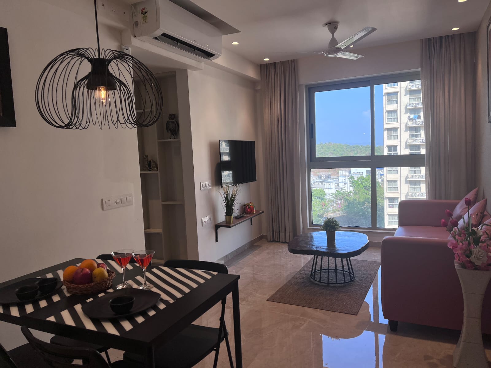 1Br Apartment Powai By Flora Stay - Tap to explore photos