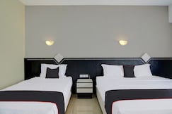 Townhouse Oak Pekanbaru near Mall Pekanbaru formerly Hotel Grand Sahara, Pekanbaru