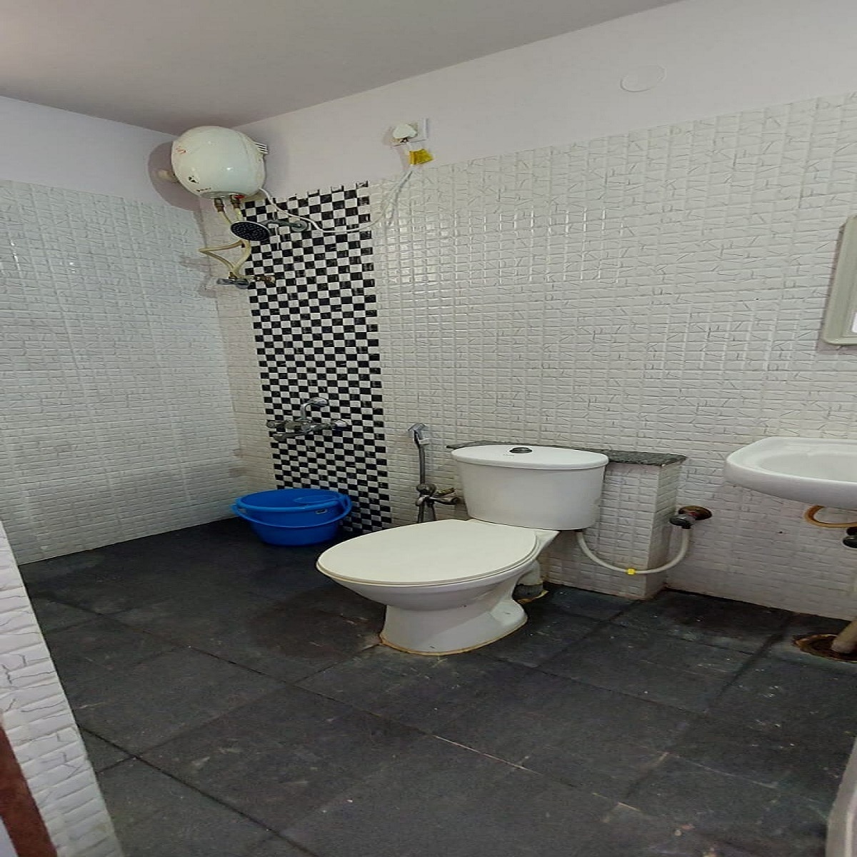 1BHK - E City, Blr, BH08 - Tap to explore photos