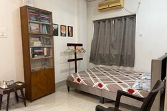 Lilypad Homestay - Cozy 2BHK Private Apartment, Agartala