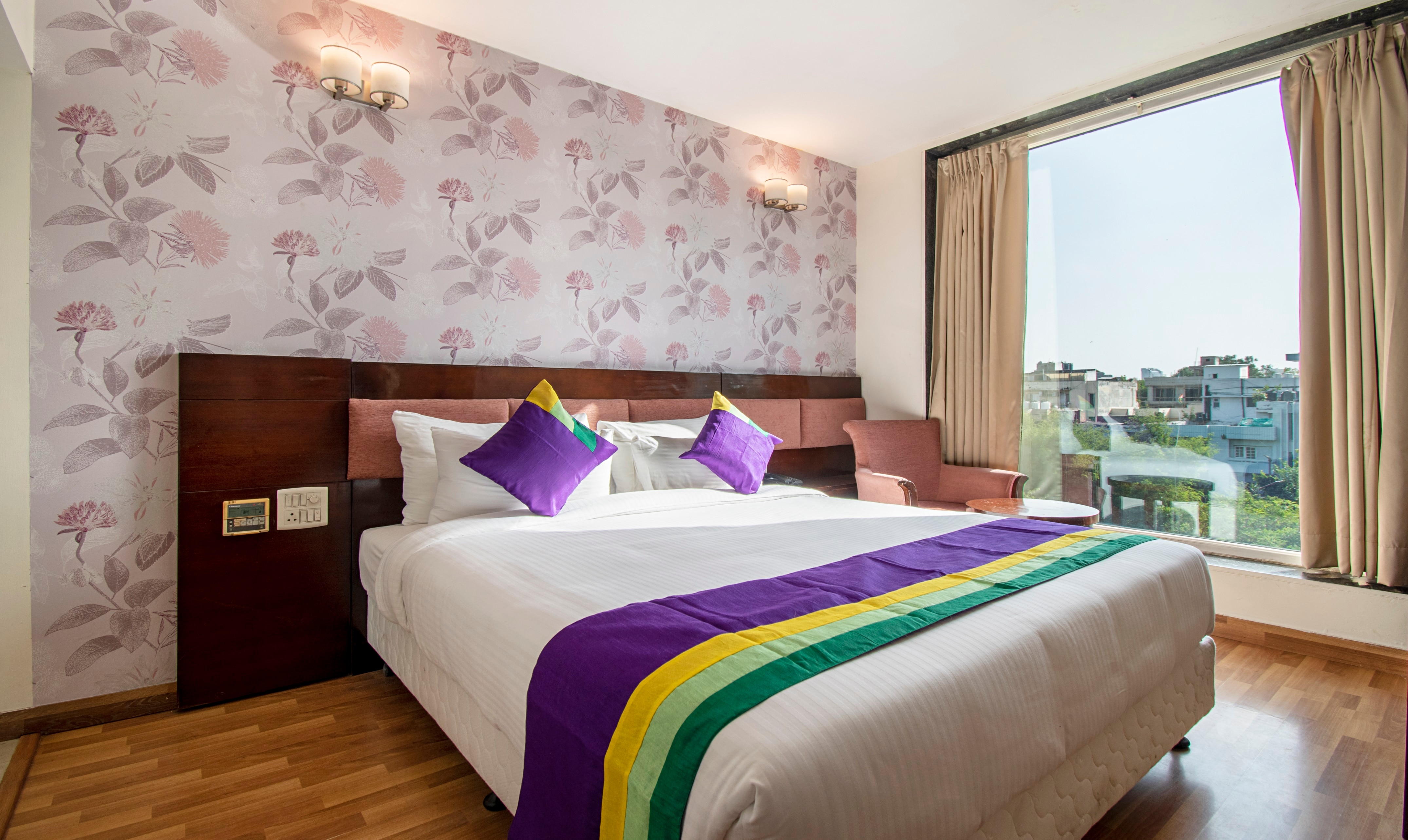 Treebo Comfy Business Hotel - Tap to explore photos