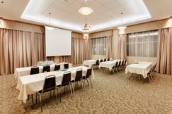 Holiday Inn LETHBRIDGE, Wainwright, Alberta