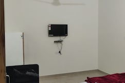 Hotel Deeksha, Mandla