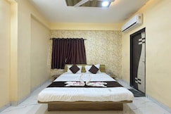 Hotel Moon light, Indore
