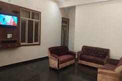 Hotel KCR, Agra