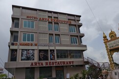 Hotel Arya Executive Pune, Wadgaon