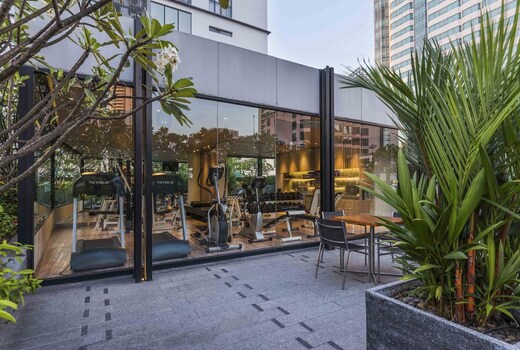 Maitria Hotel Sukhumvit 18 A Chatrium Collection Bangkok Hotel Price Address Reviews