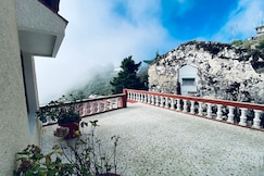 The Retreat: Beyond the Horizon, above the clouds, Mussoorie