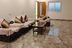 Trinetra resedency, Varanasi
