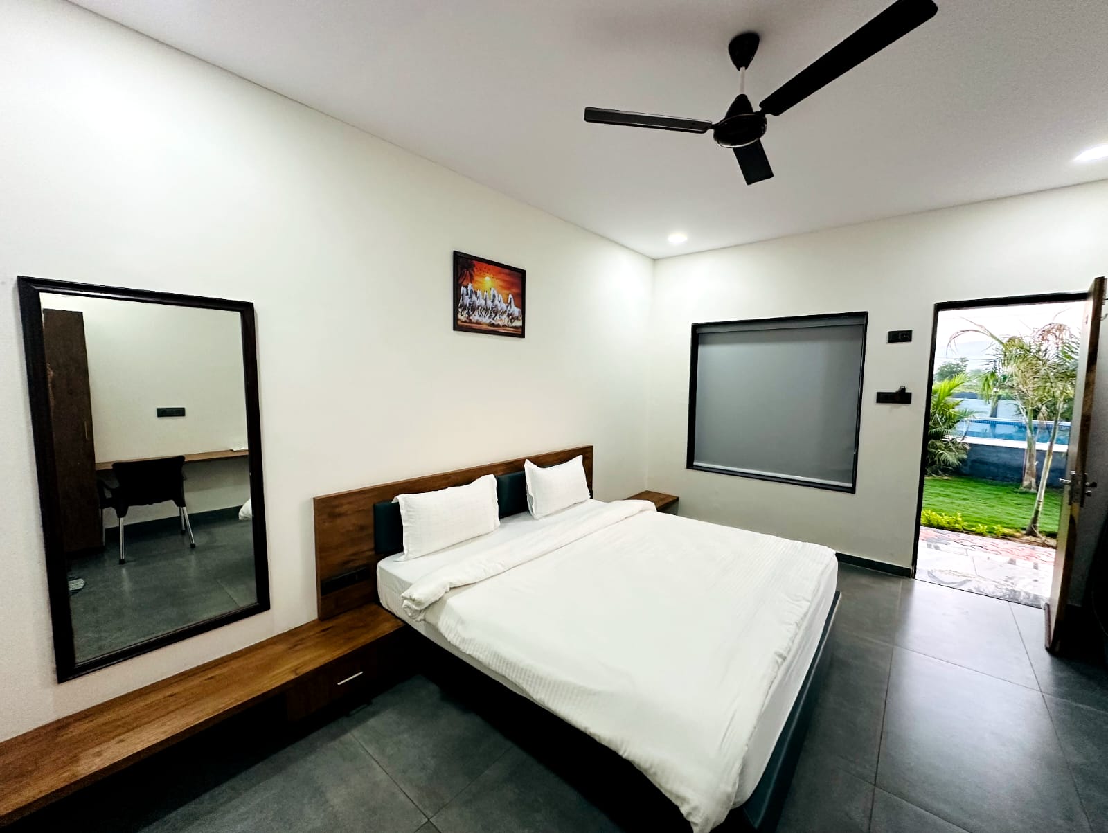 Shri Kamdhenu Resort - Tap to explore photos