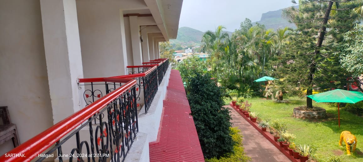 Hotel Kesar - Tap to explore photos