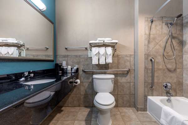 Best Western Mineola Inn - Tap to explore photos