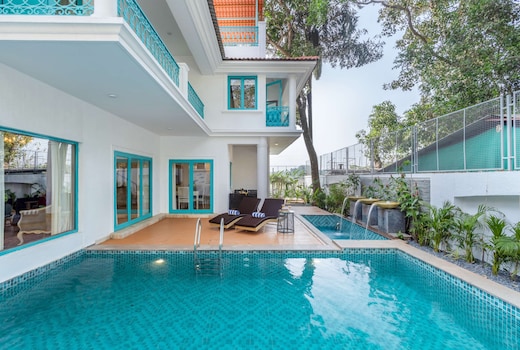 Ivory 5 BHK Private Pool Luxury Villa By Vio Stays