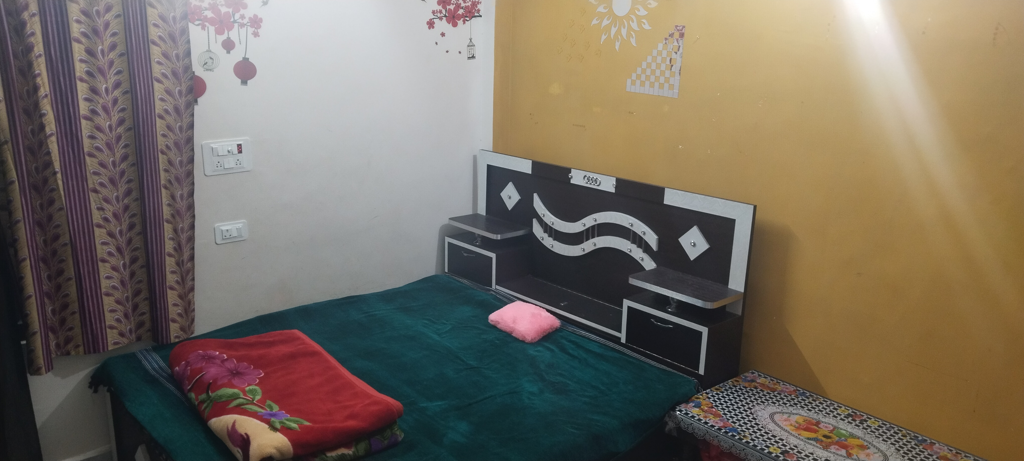 Tripathi homestay - Tap to explore photos