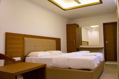 Z Square Residency, Iritty