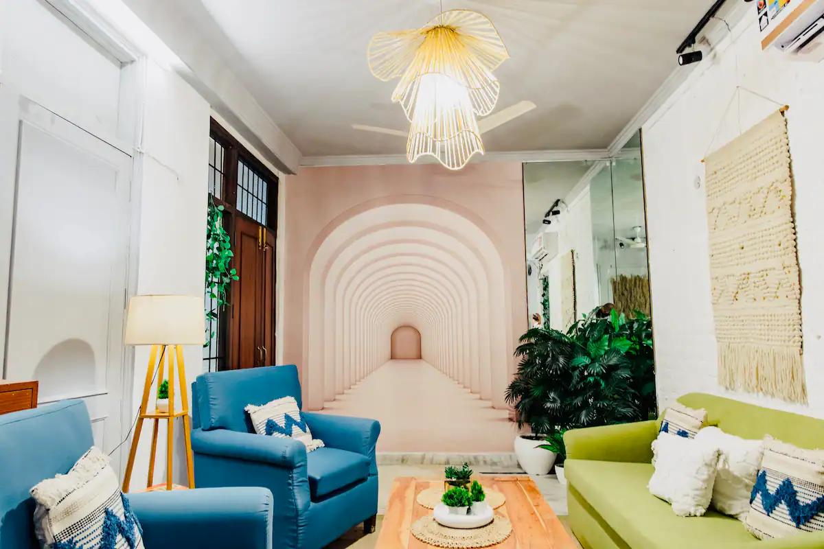 2BHK Gem by Hauz Khas Fort Delhi Heritage - Tap to explore photos