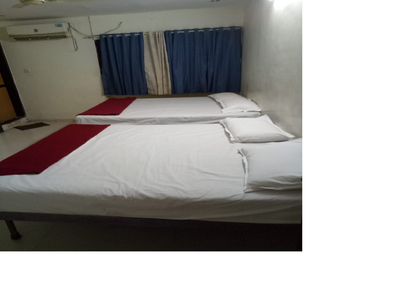 Sai Seva guest house - Tap to explore photos