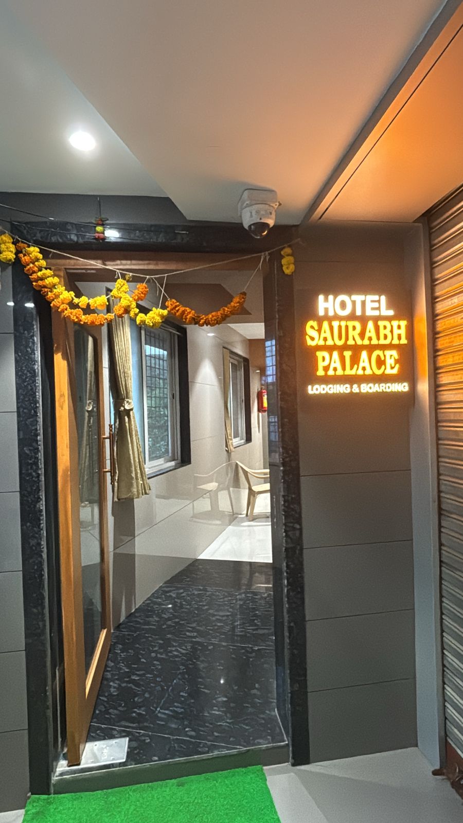 Hotel Saurabh Palace - Tap to explore photos
