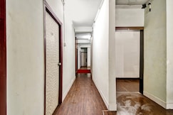 OYO 63600 Hotel Lemon Arrow Inn, Howrah