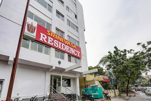 Collection O Srinivasa Residency