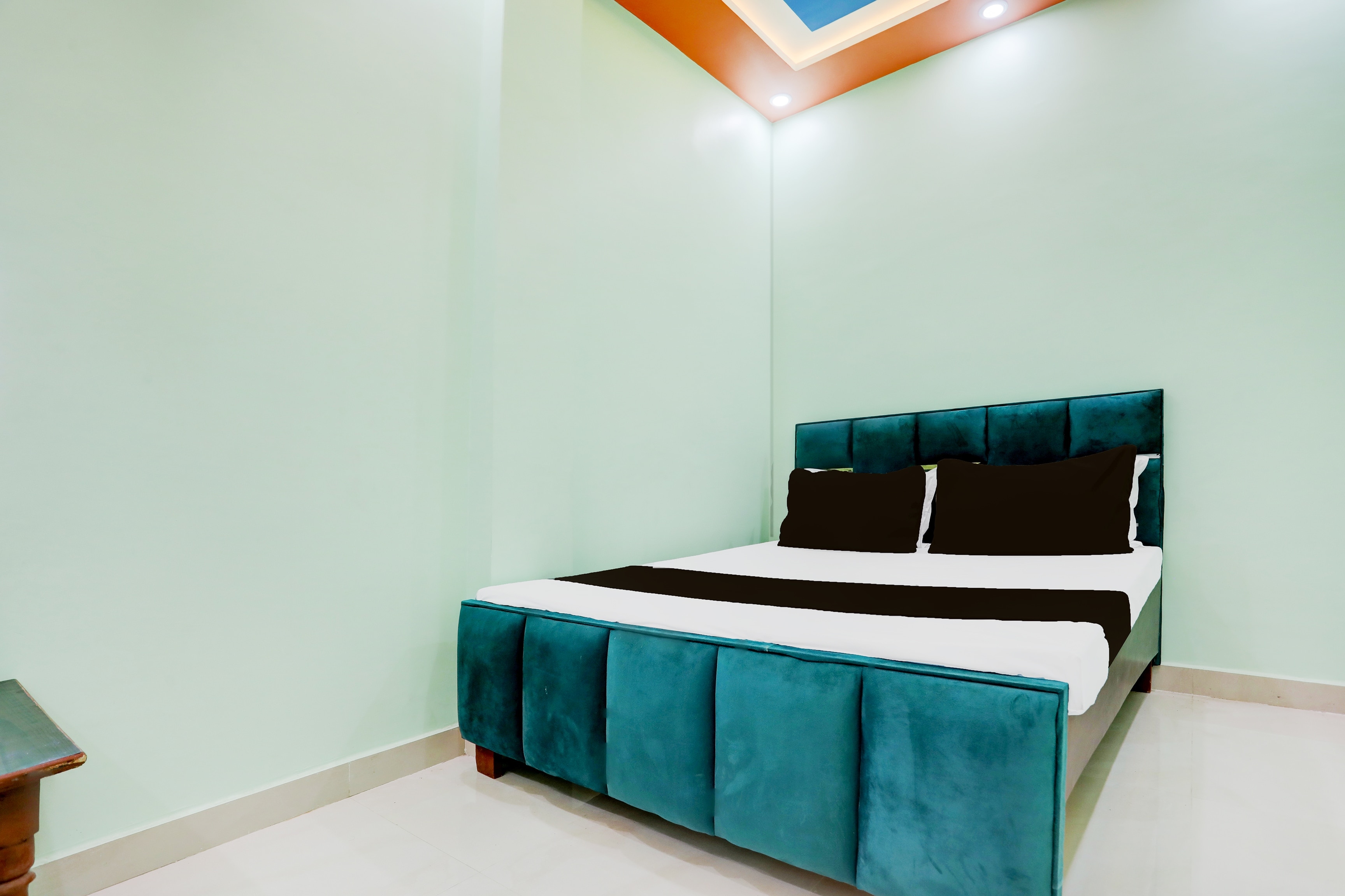 Hotel O Aarush Hotel And Restaurant - Tap to explore photos