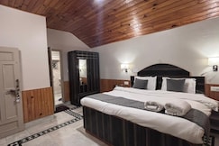 Dharamkot Outlook, Dharamshala