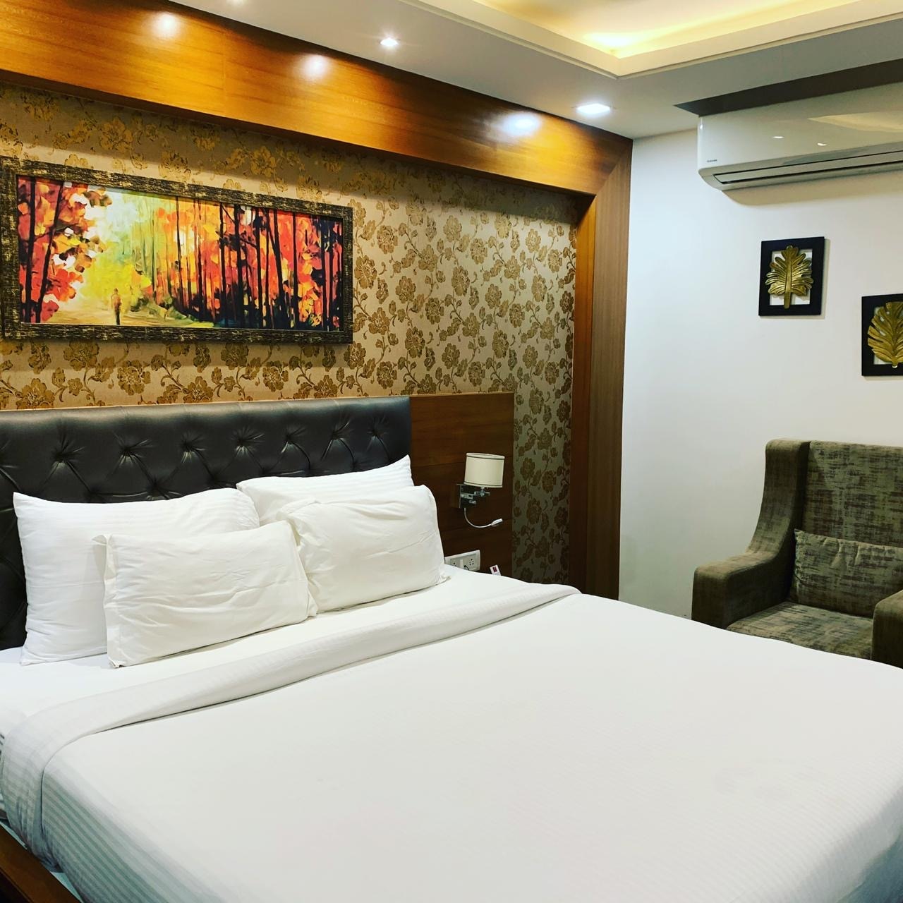 The Mourya Inn Kurnool - Tap to explore photos