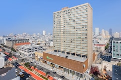 Holiday Inn San Francisco - Golden Gateway newly renovated with No Resort Fee, San Francisco